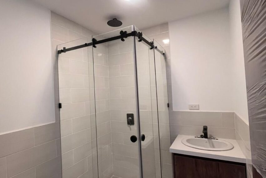 Casa de venta en el Tejar 3 pisos, 4 habitaciones