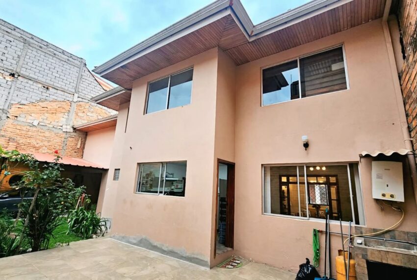 Casa Inversión en El Tejar