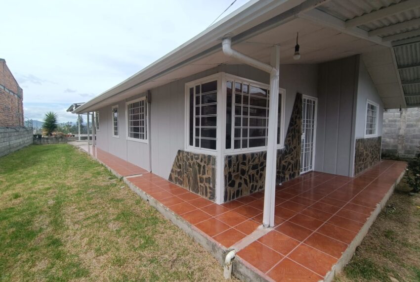 Propiedad con amplio terreno en Putushi