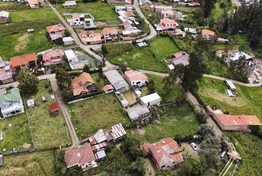 Propiedad con amplio terreno en Putushi