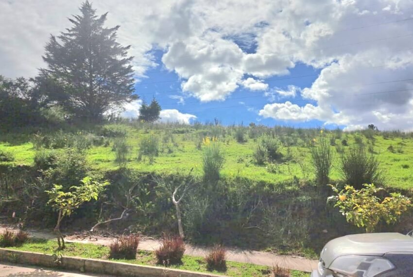 terreno en Challuabamba