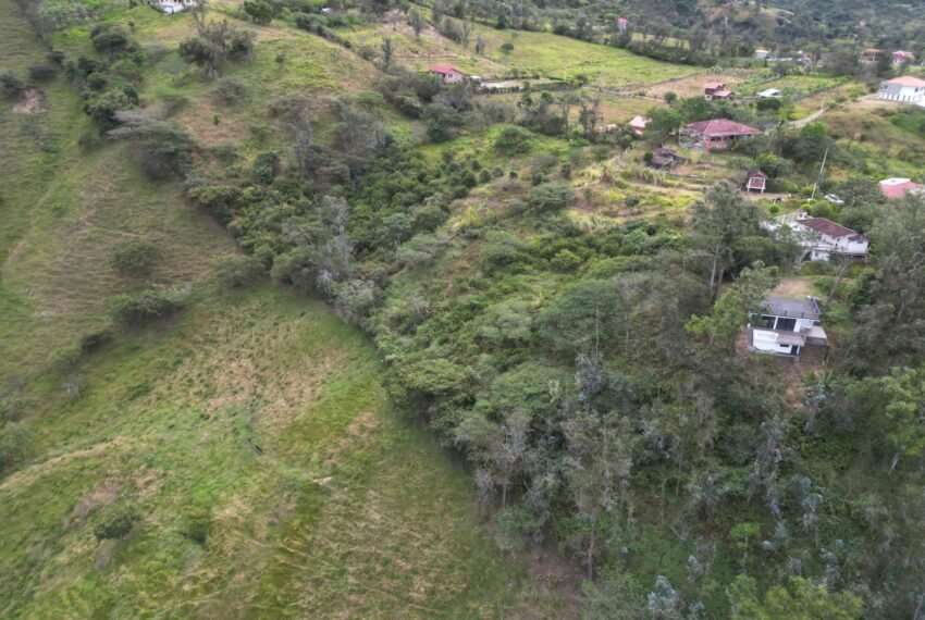 terreno en Yunguilla