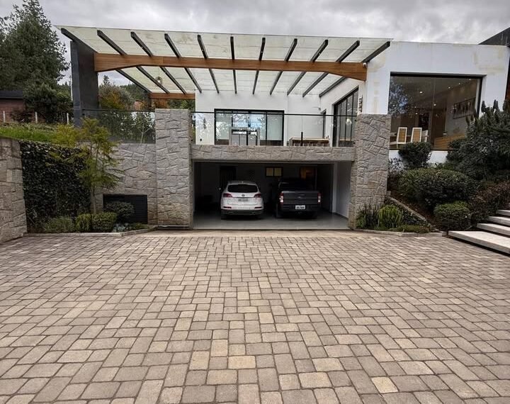 CASA DE LUJO EN TUTUPALI