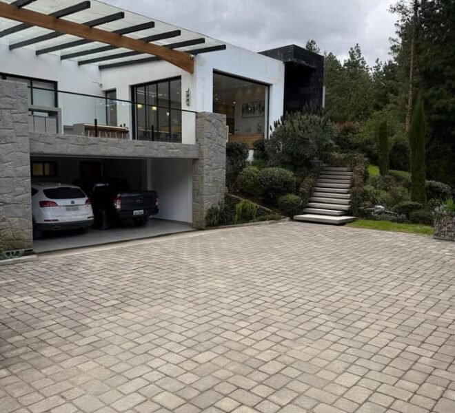 CASA DE LUJO EN TUTUPALI